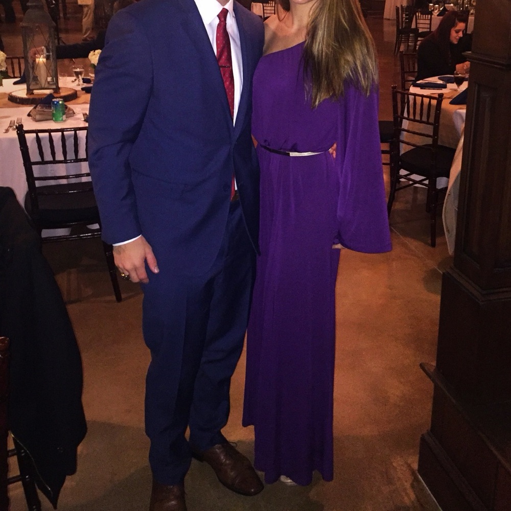 Chic Purple One-Shoulder Jumpsuit